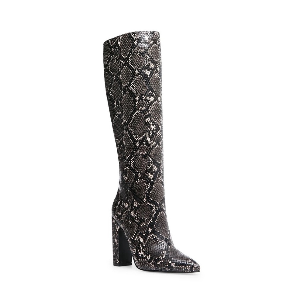 Steve Madden boots